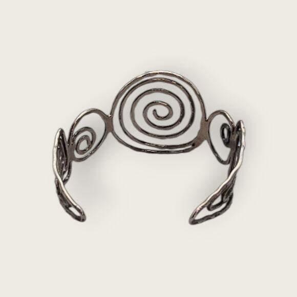 Hammered Silver Spiral Cuff Vintage  Bracelet - Picture 5 of 9